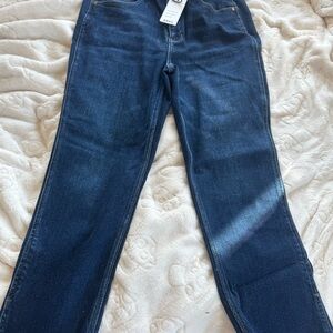 Judy Blue Dark Wash Straight Leg Crop Jeans